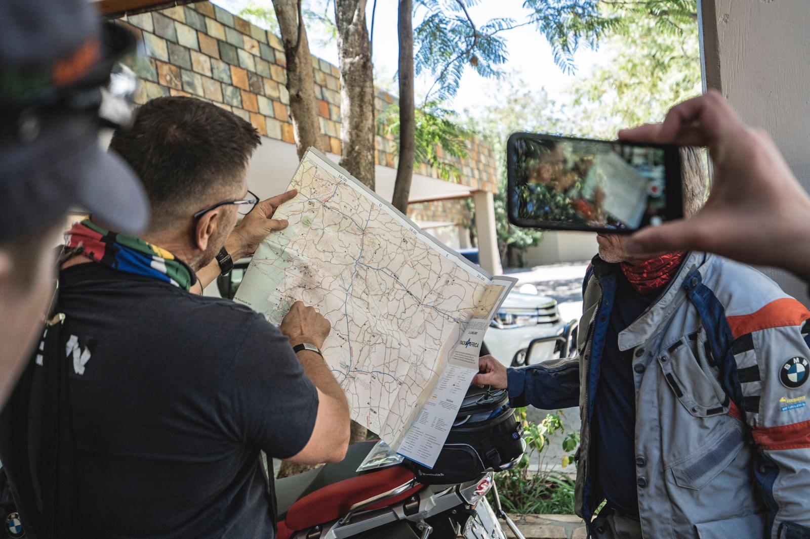 Startschuss für die Wüstentummler-Tour mit BMW GS durch Namibia